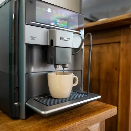 Appartement Lola 17 *